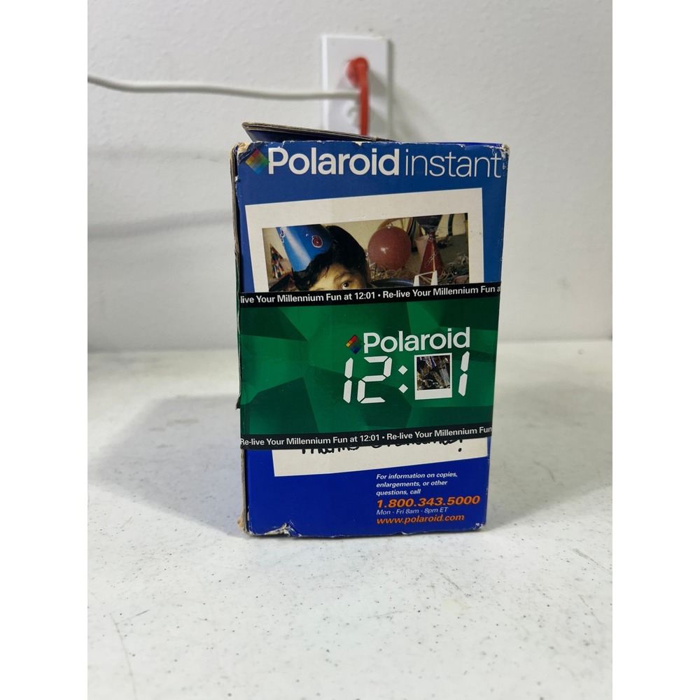 Polaroid OneStep 600 Instant Film Camera Black with Original Box Vintage - Picture 10 of 11